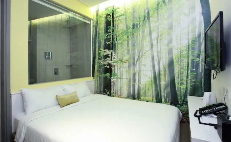J8 Hotel Singapur 3*,